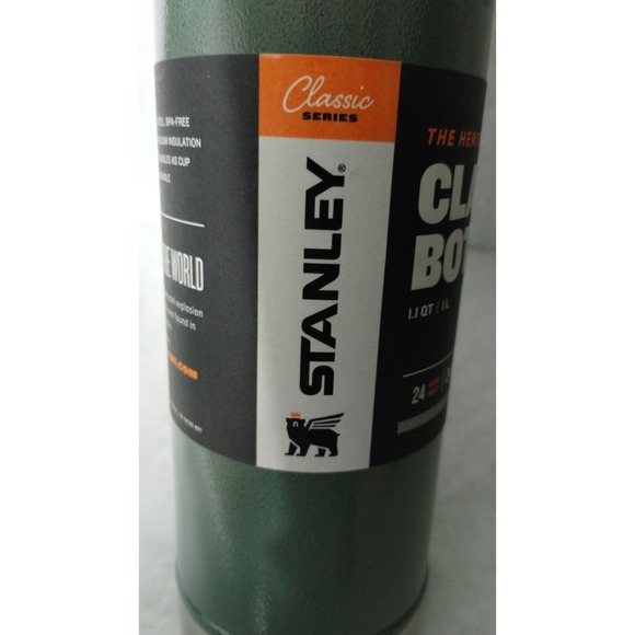 Stanley Classic Bottle Thermos 1.1 QT‎ 24 Hours Hot/Cold Camping Outdoors Work - Picture 4 of 6